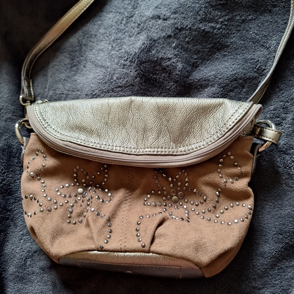 Elegant Kathy Van Zeeland Bag